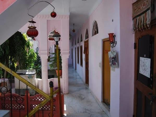 Aroma Hotel Pushkar Buitenkant foto